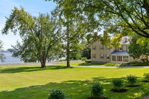 2783 Essex Road Essex NY 12936