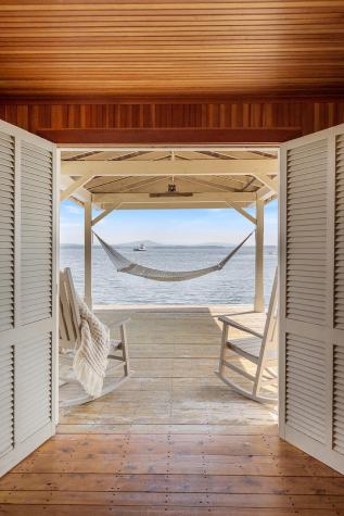 2783 Essex Road Essex NY 12936