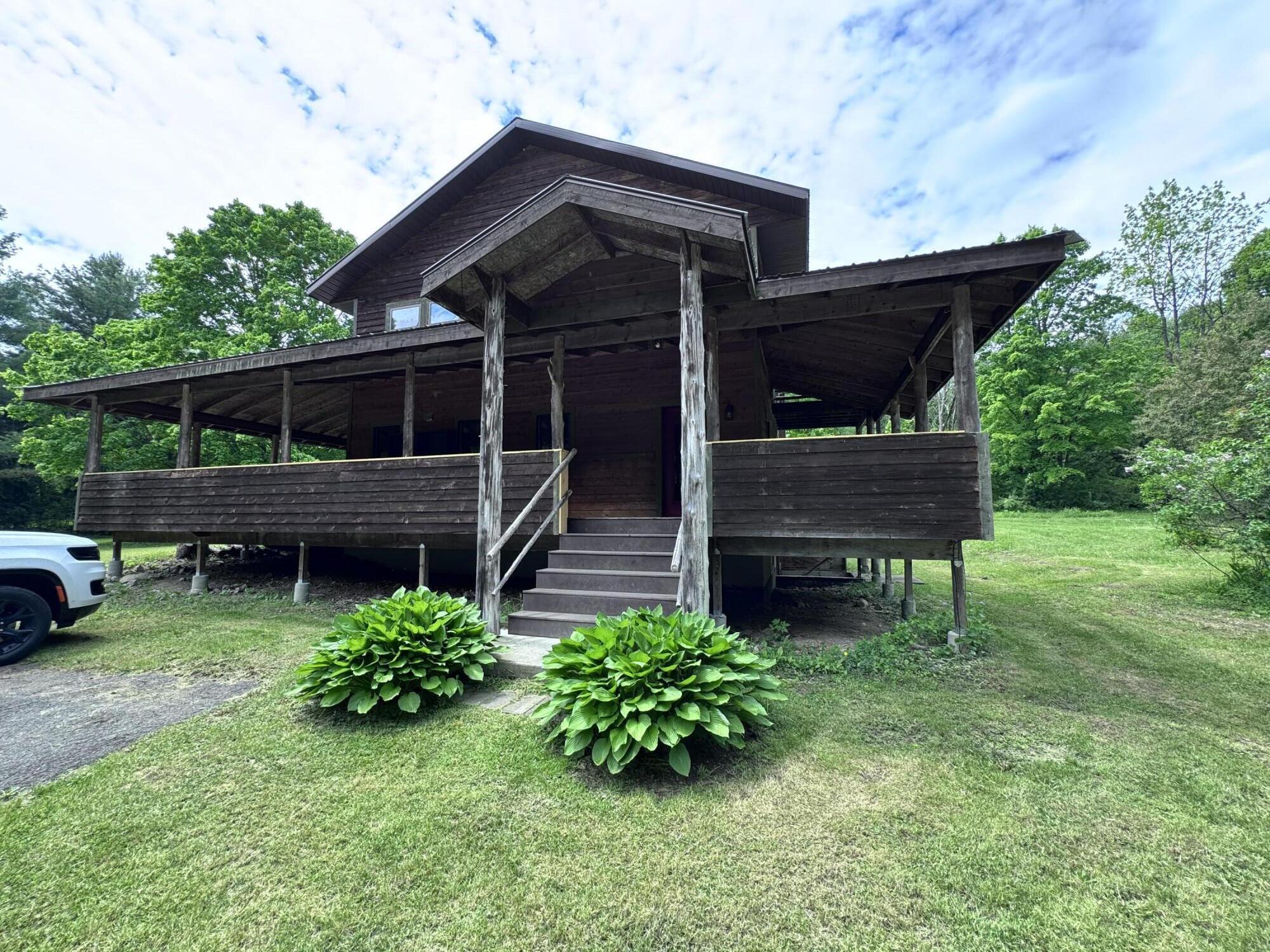 61 Blockhouse Road Essex NY 12936