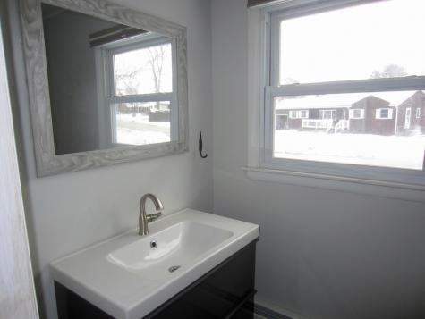 5 Lakeside Court Plattsburgh NY 12901
