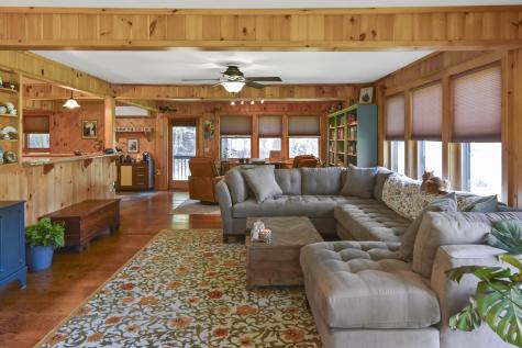 10807 Nys Route 9n Keene NY 12942