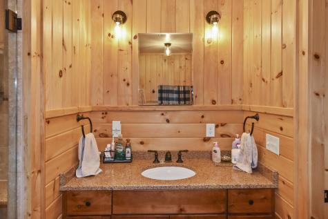 10807 Nys Route 9n Keene NY 12942