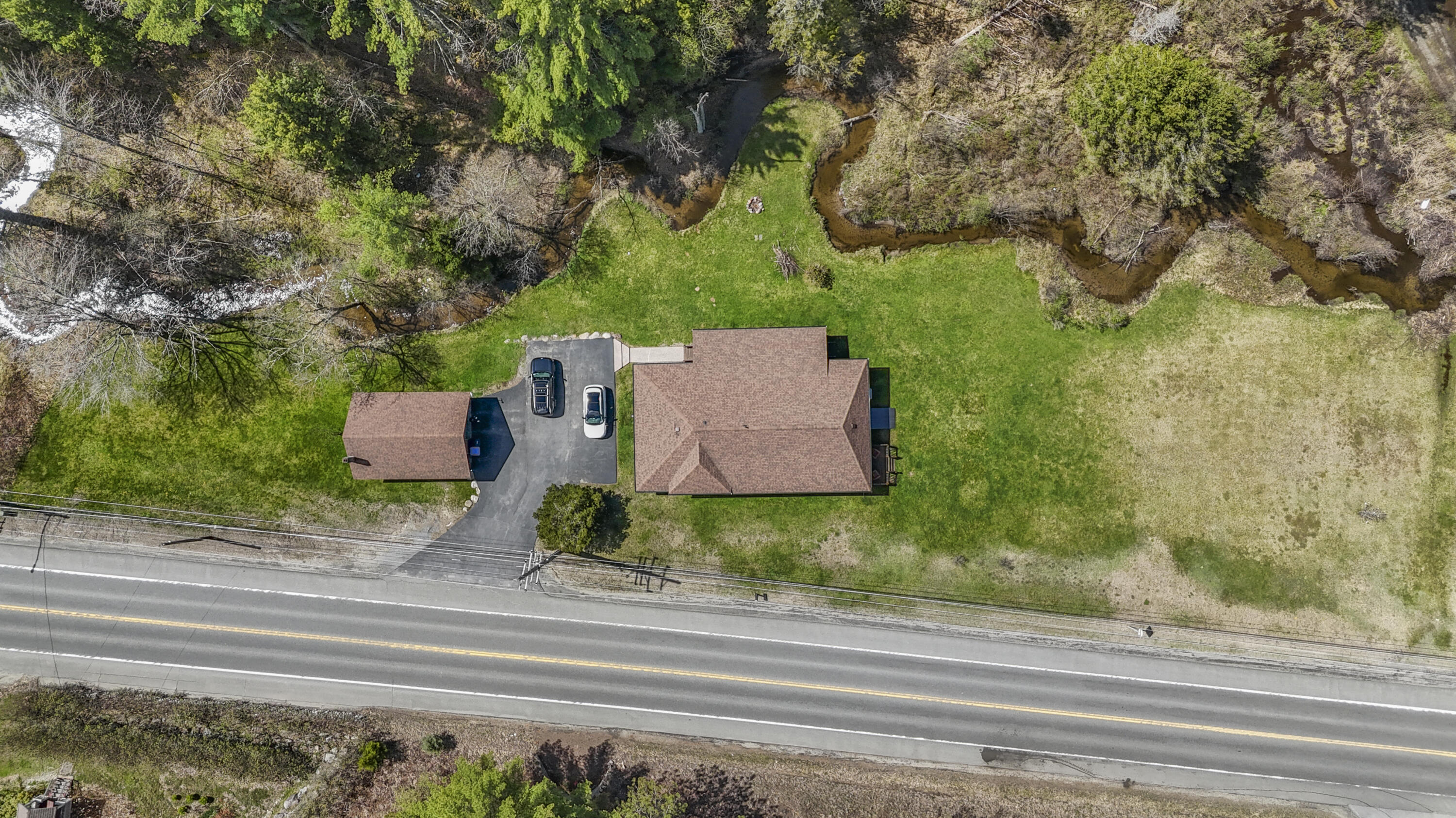 10807 Nys Route 9n Keene NY 12942