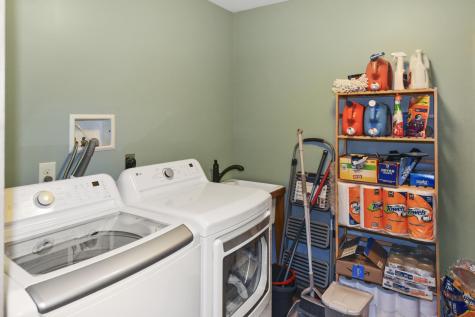 10807 Nys Route 9n Keene NY 12942