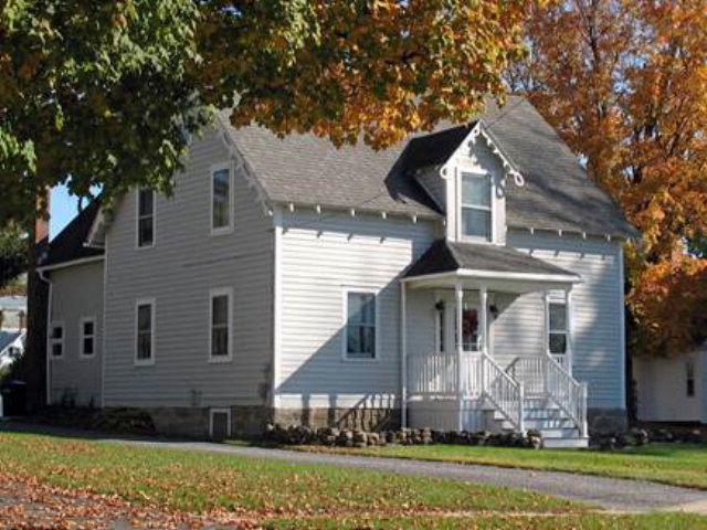 42 Oak Street Champlain NY 12919