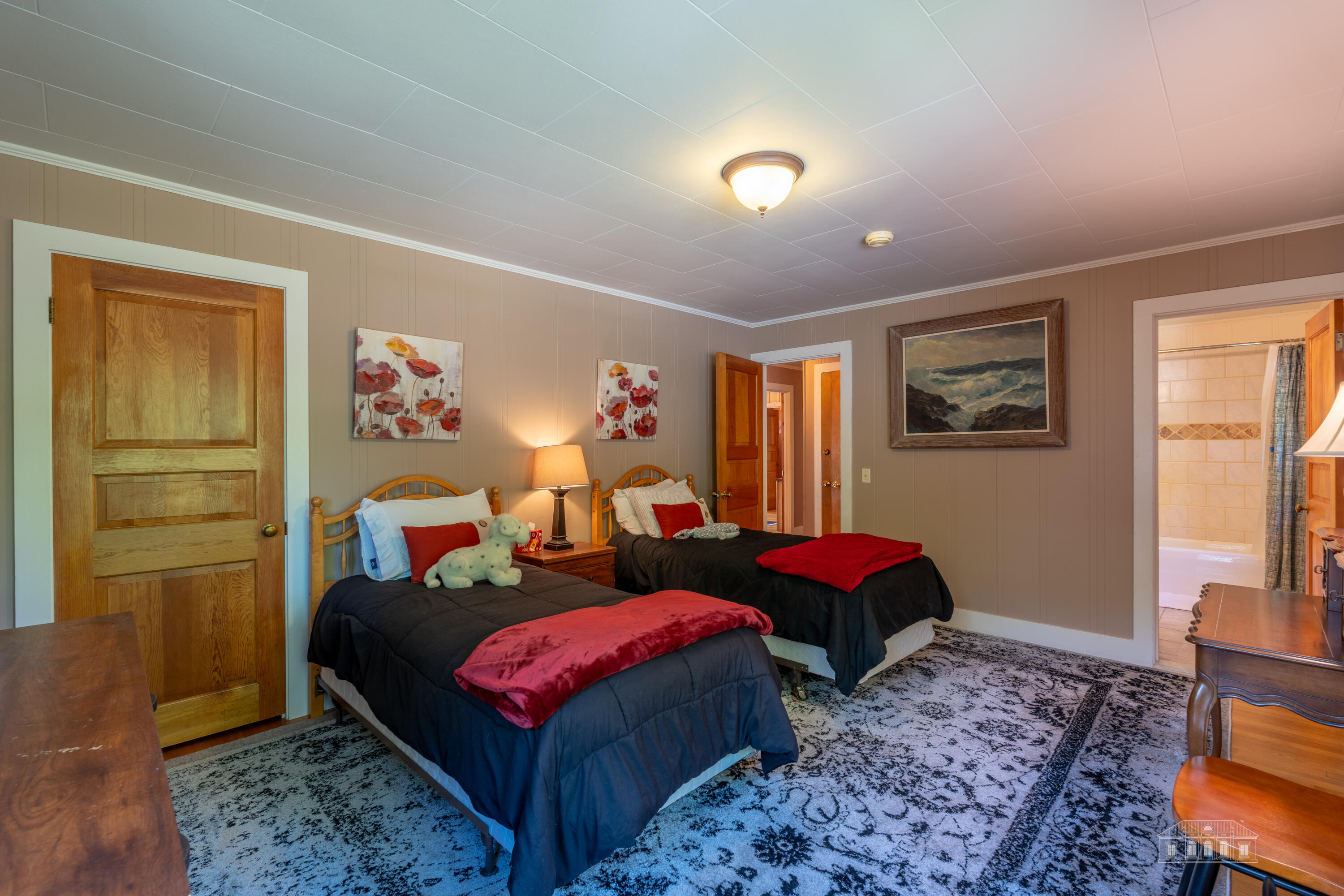 35 Essex Street Lake Placid NY 12946
