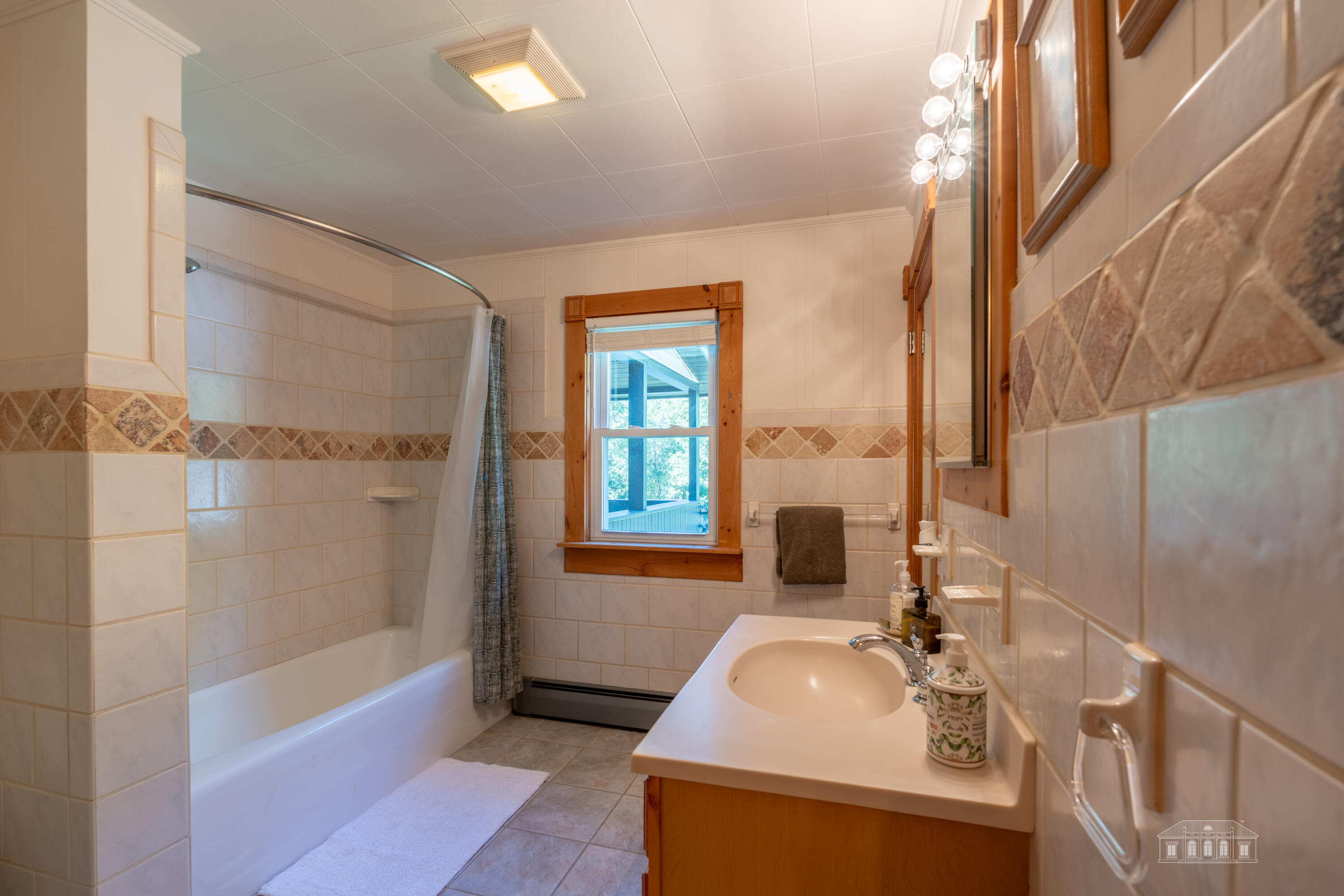 35 Essex Street Lake Placid NY 12946