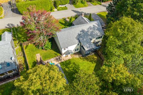 35 Essex Street Lake Placid NY 12946