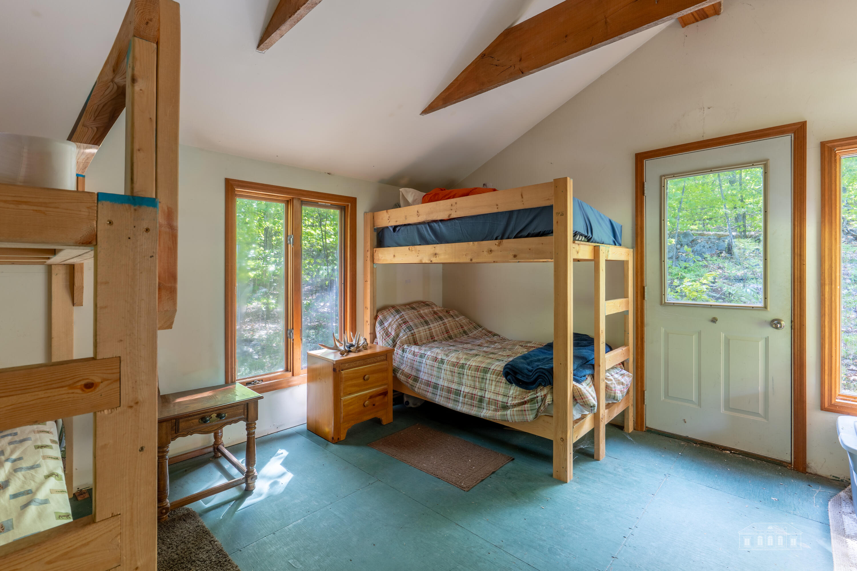 429 Bartlett Road Keene NY 12942