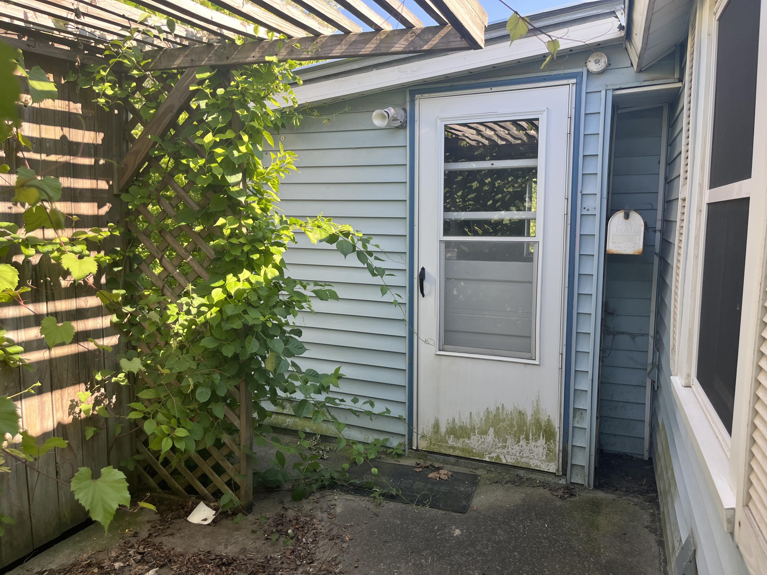 169 Pleasant Street Keeseville NY 12944
