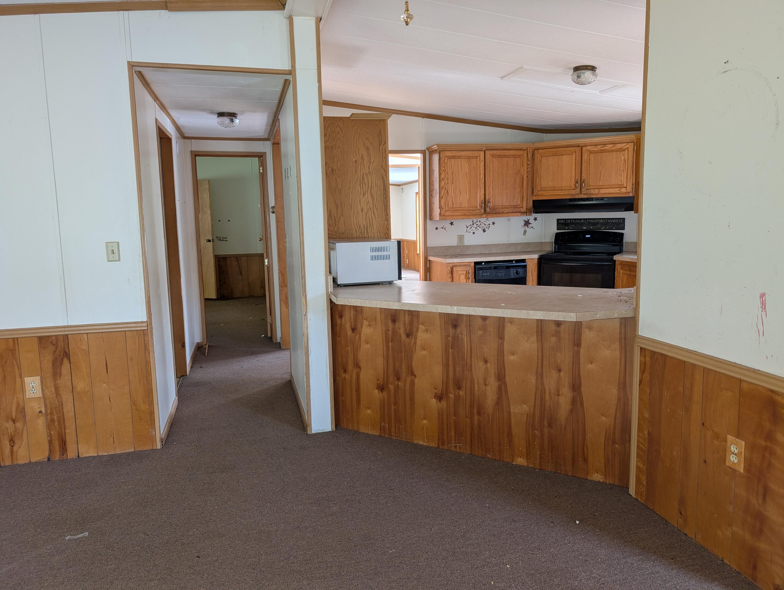 11 Jackson Street Port Henry NY 12974