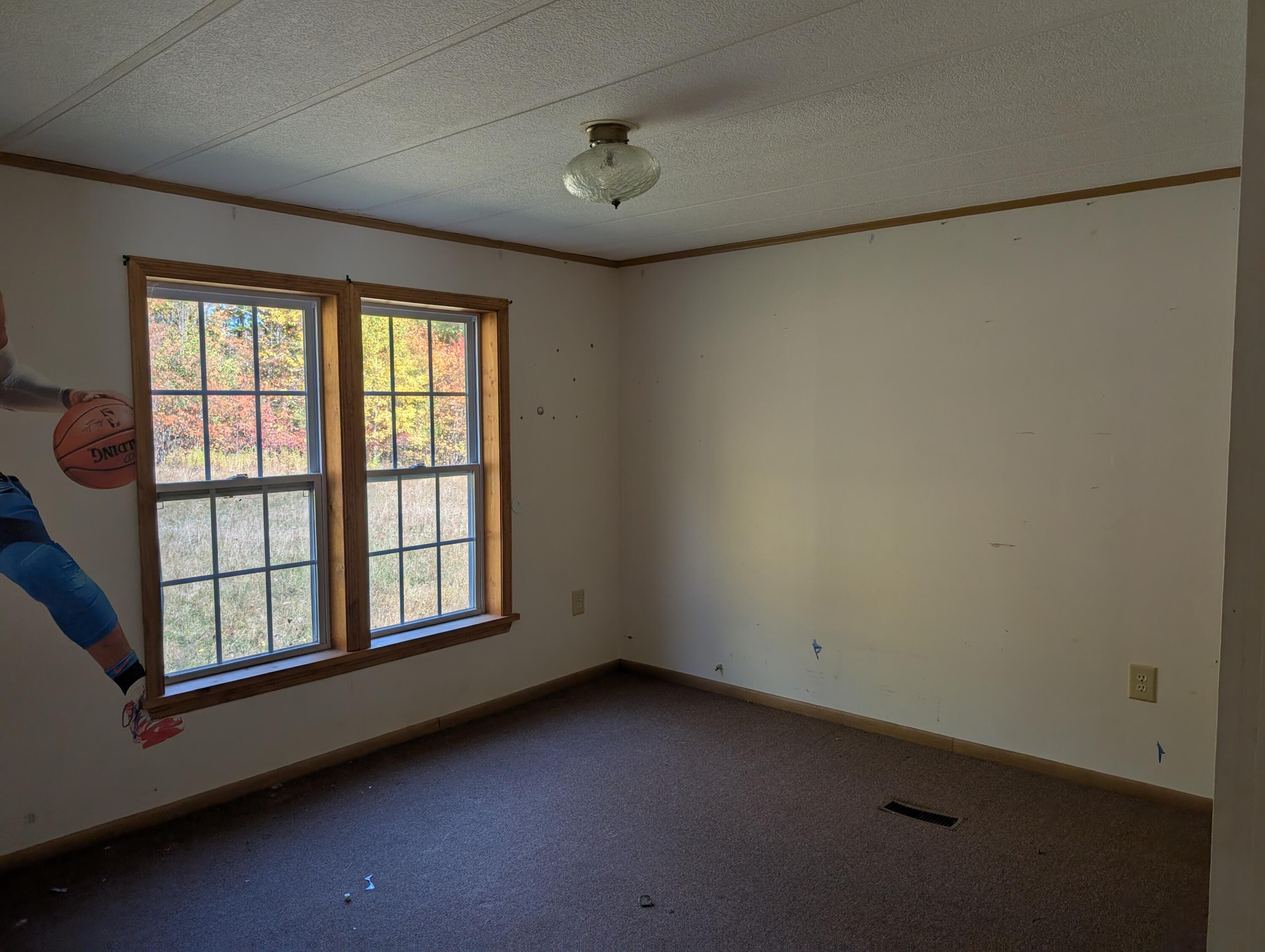 11 Jackson Street Port Henry NY 12974