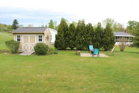 8 Cobblestone Drive Morrisonville NY 12962