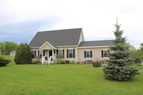8 Cobblestone Drive Morrisonville NY 12962
