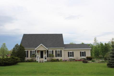 8 Cobblestone Drive Morrisonville NY 12962