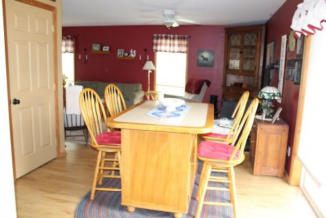 8 Cobblestone Drive Morrisonville NY 12962