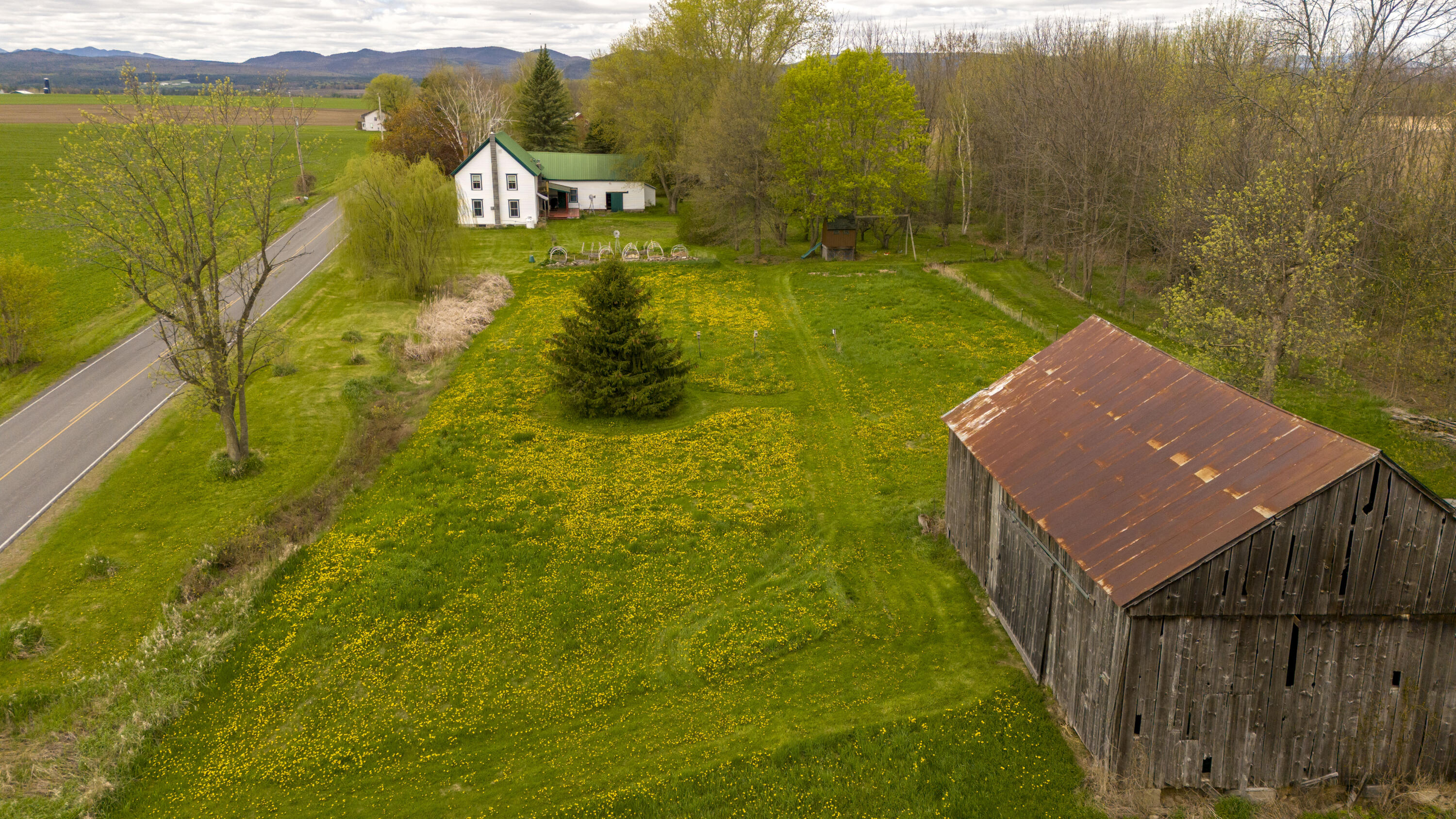 96 Davern Road Peru NY 12972