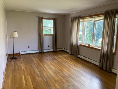 60 Banker Road Morrisonville NY 12962