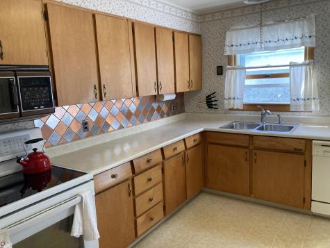 60 Banker Road Morrisonville NY 12962