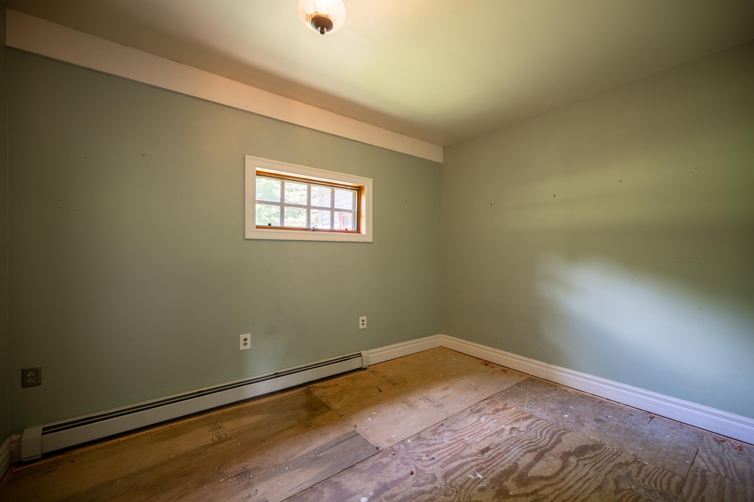 53 Blockhouse Road Essex NY 12936
