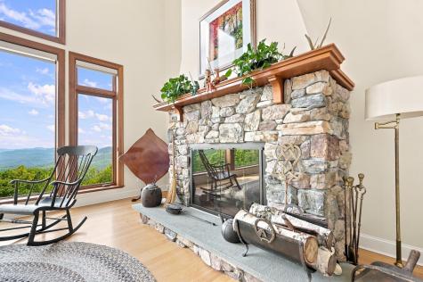 328 Hurricane Mountain Lane Elizabethtown NY 12932