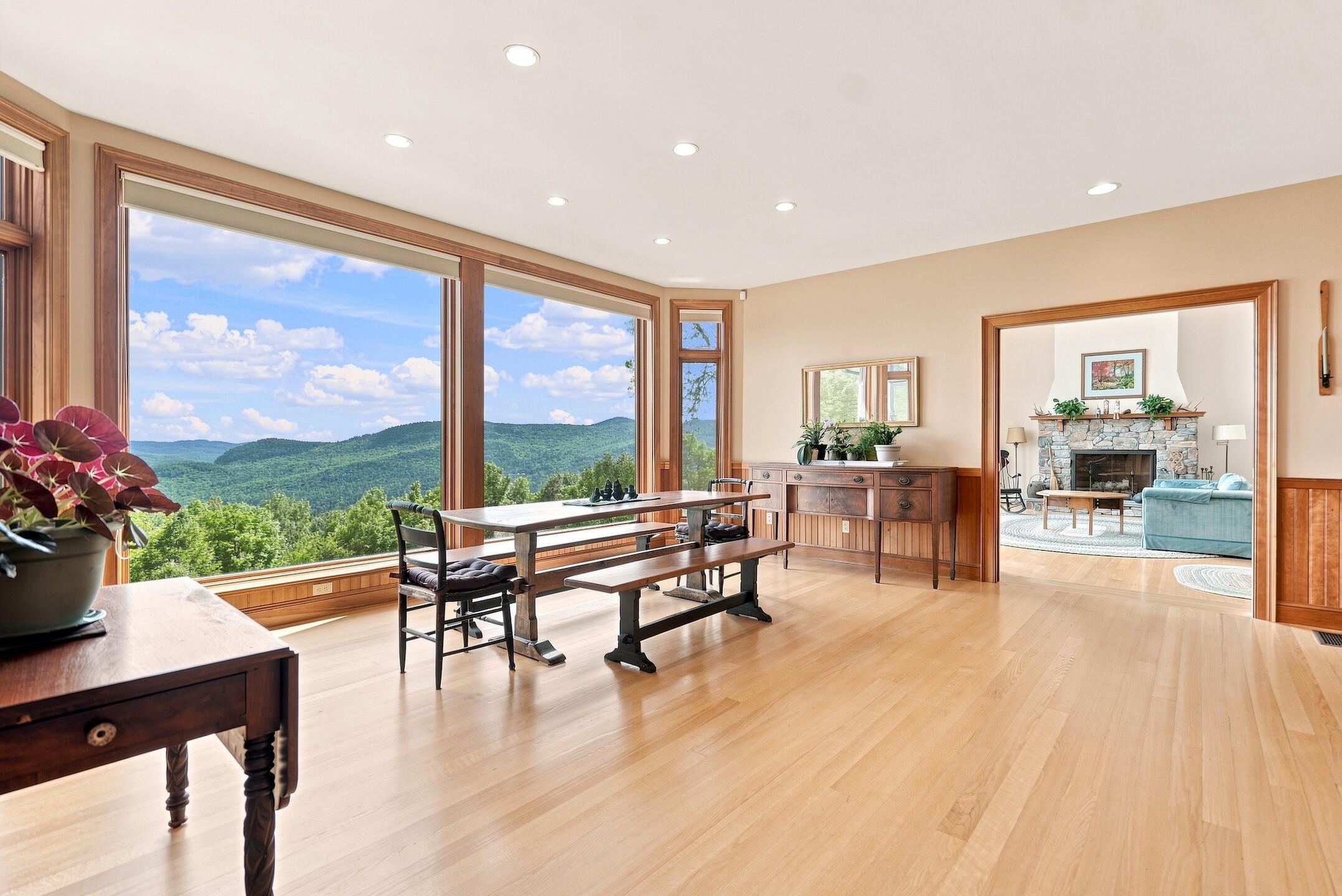 328 Hurricane Mountain Lane Elizabethtown NY 12932