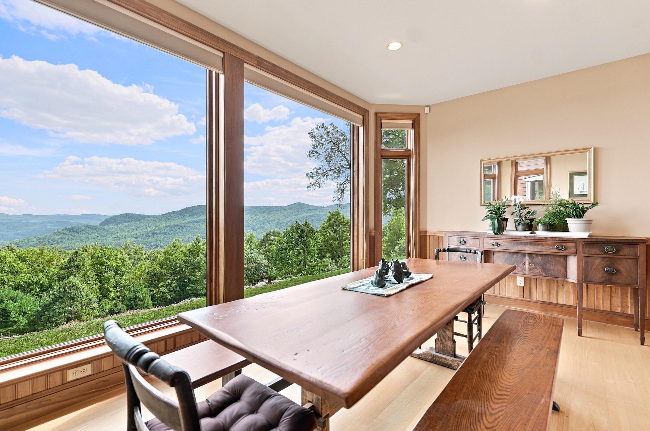 328 Hurricane Mountain Lane Elizabethtown NY 12932