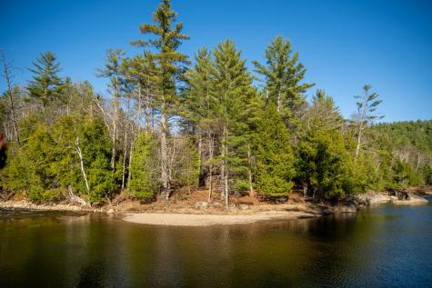 10 Molly Nye Road Keene NY 12942