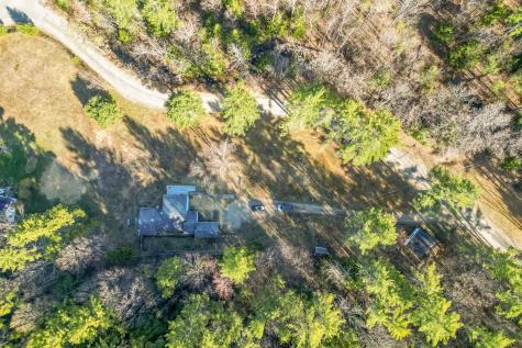 10 Molly Nye Road Keene NY 12942