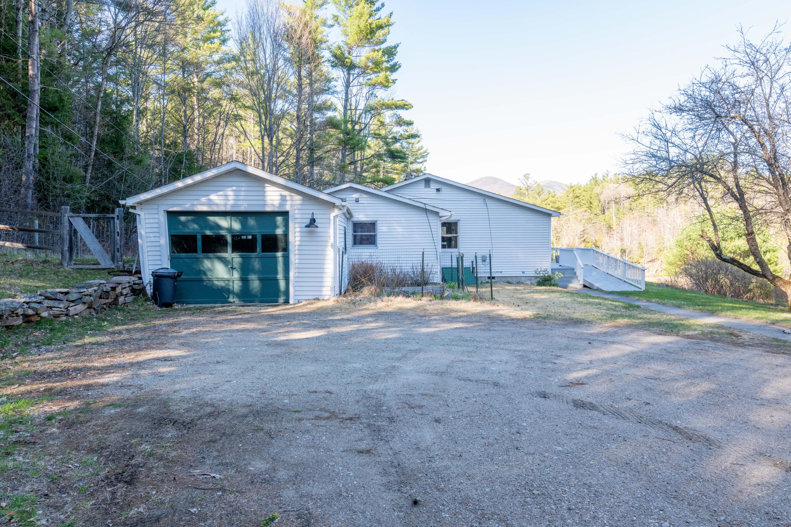 10 Molly Nye Road Keene NY 12942