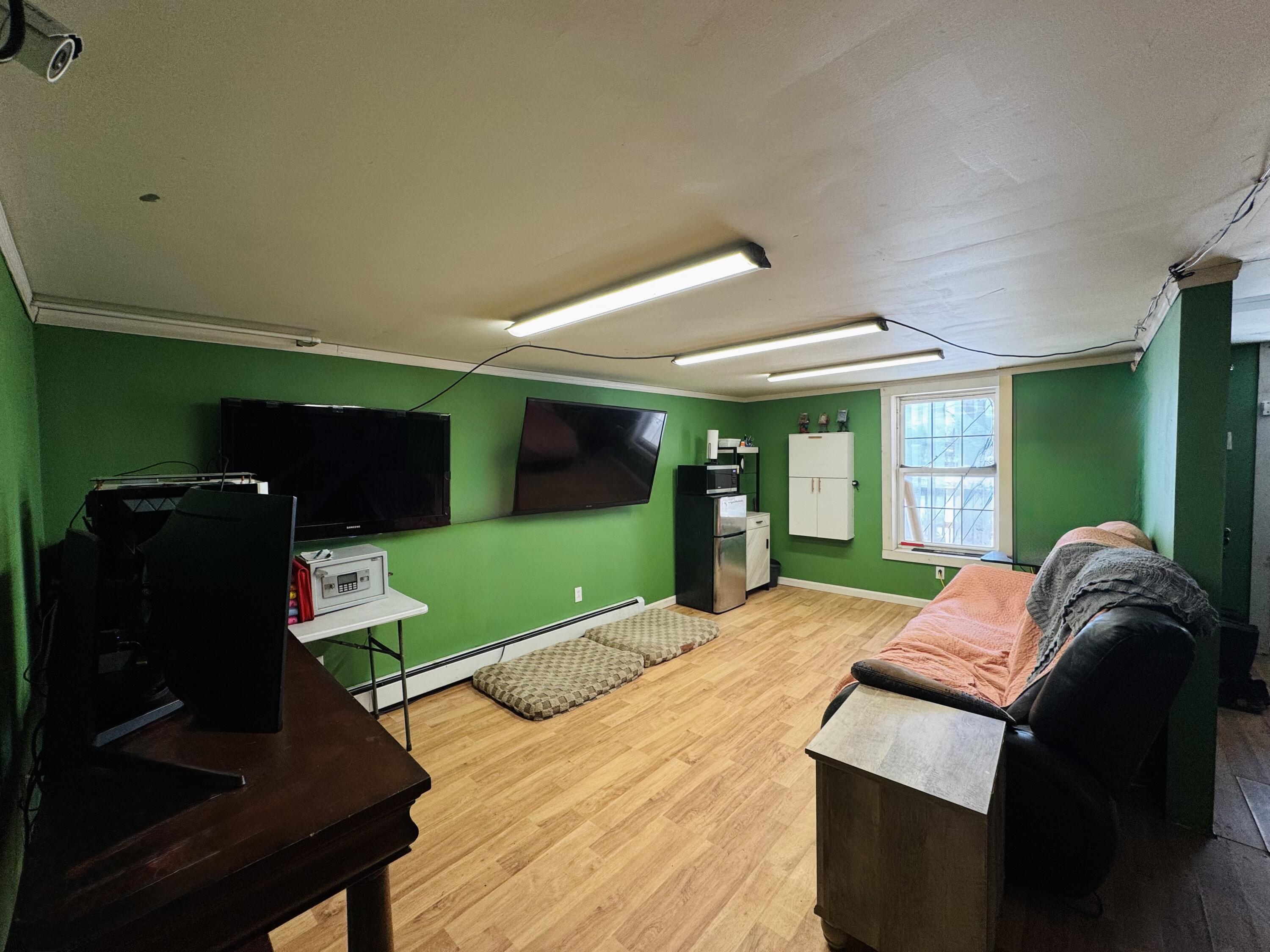 13 Oak Street Champlain NY 12919