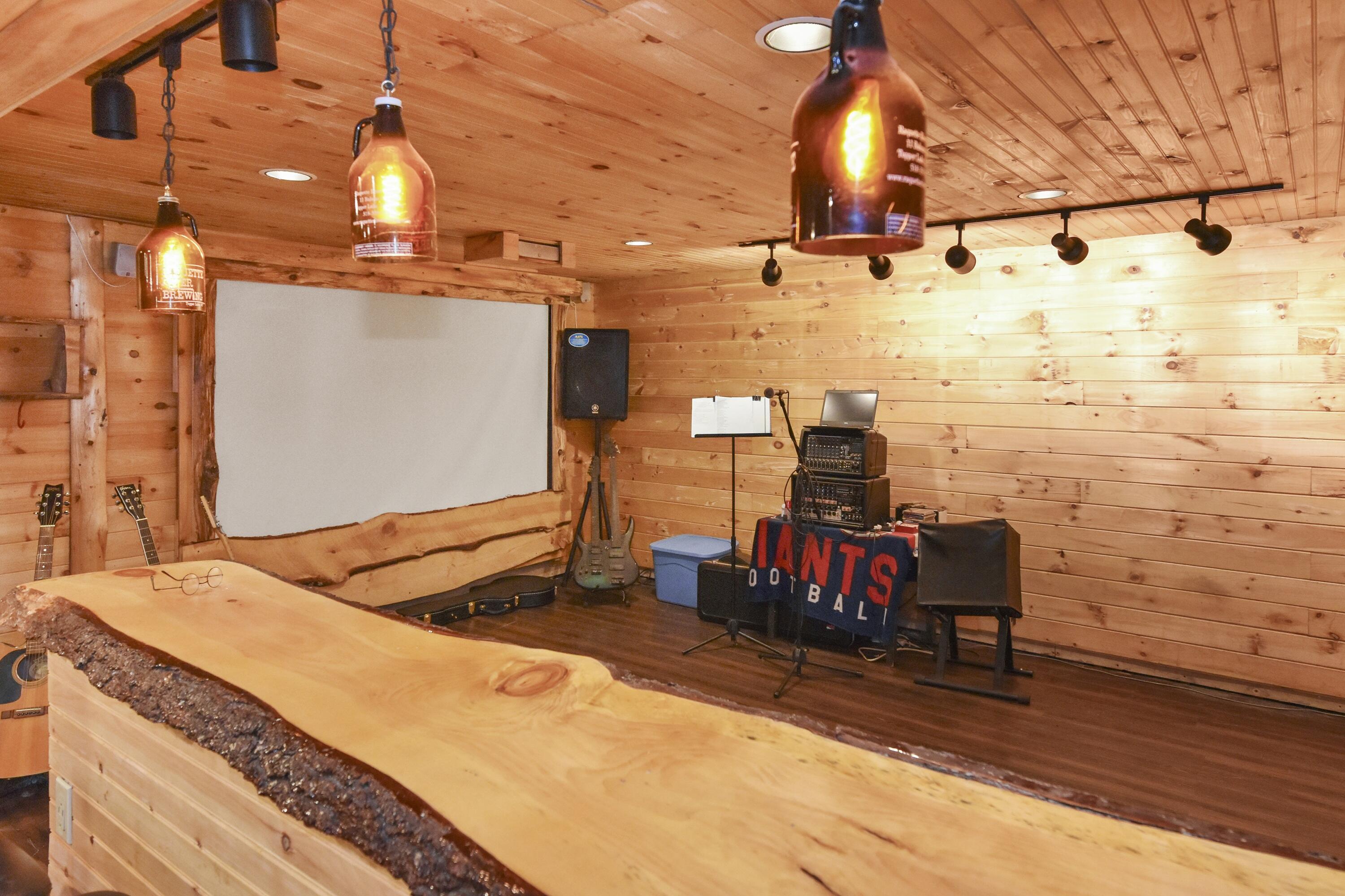 1 Newell Road Saranac NY 12981