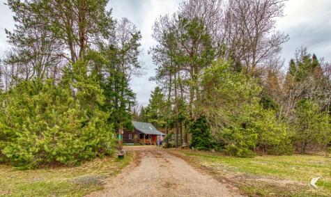 62 Tansy Lane Gabriels NY 12939