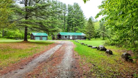 24 Brewster Way Elizabethtown NY 12932