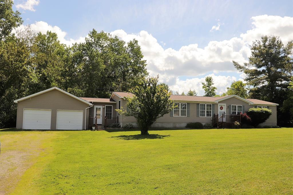 68 Union Road Peru NY 12972