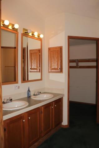 68 Union Road Peru NY 12972