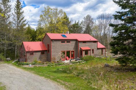 84 Nordic Run Way Keene NY 12942