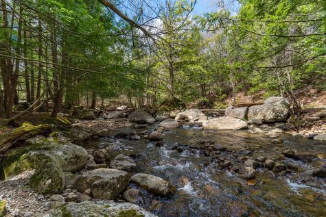 84 Nordic Run Way Keene NY 12942