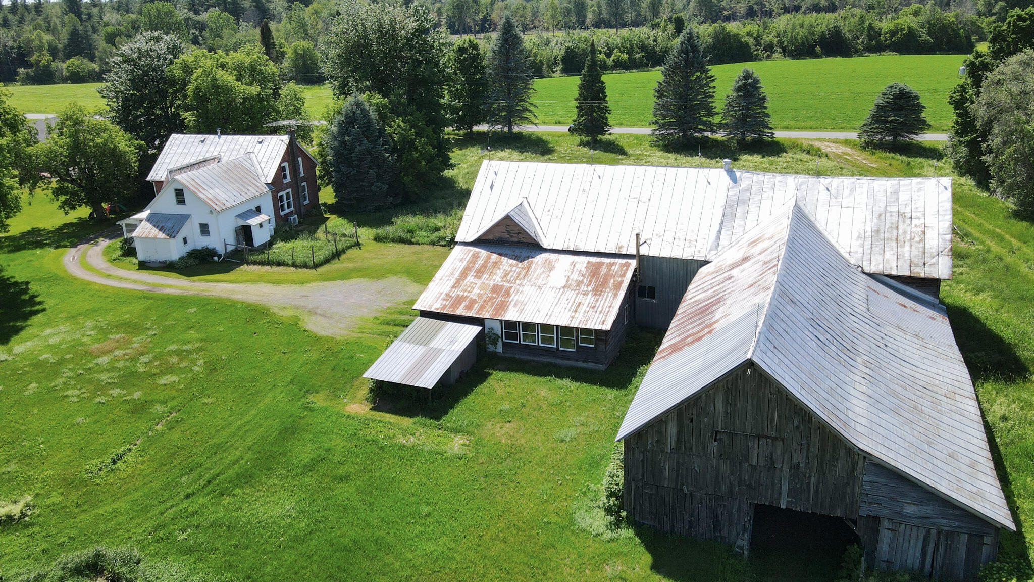 604-606 Lamberton Road Mooers Forks NY 12959