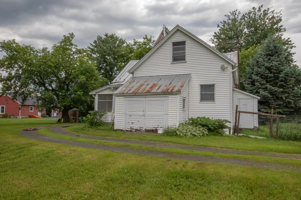 604-606 Lamberton Road Mooers Forks NY 12959