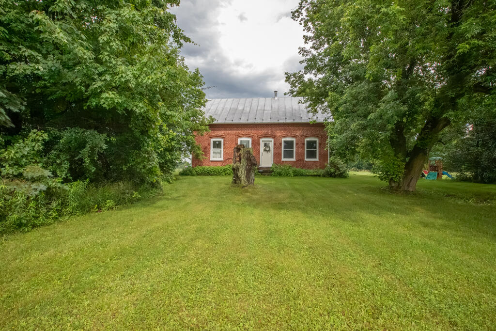 604-606 Lamberton Road Mooers Forks NY 12959