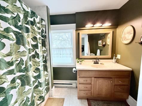 17 Lozier Place Plattsburgh NY 12901