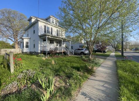 17 Lozier Place Plattsburgh NY 12901