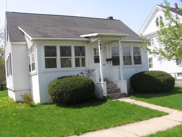 193 Oak Street Plattsburgh NY 12901