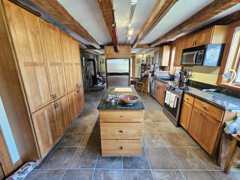 6749 Us Route 9 Elizabethtown NY 12932