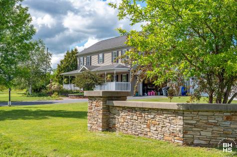 6 Wheat Drive Morrisonville NY 12962