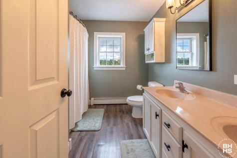 6 Wheat Drive Morrisonville NY 12962