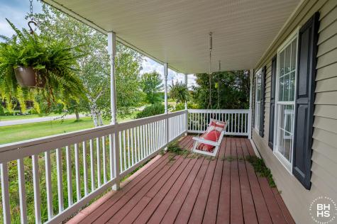 6 Wheat Drive Morrisonville NY 12962