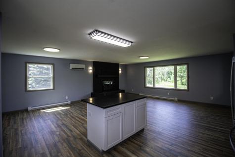 12 Roxie Lane Morrisonville NY 12962