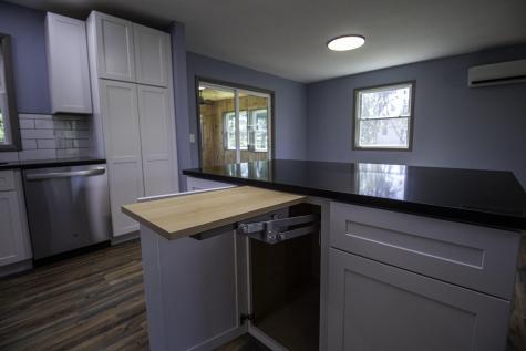 12 Roxie Lane Morrisonville NY 12962